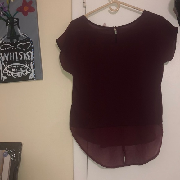 Cute burgundy blouse - Picture 3 of 3